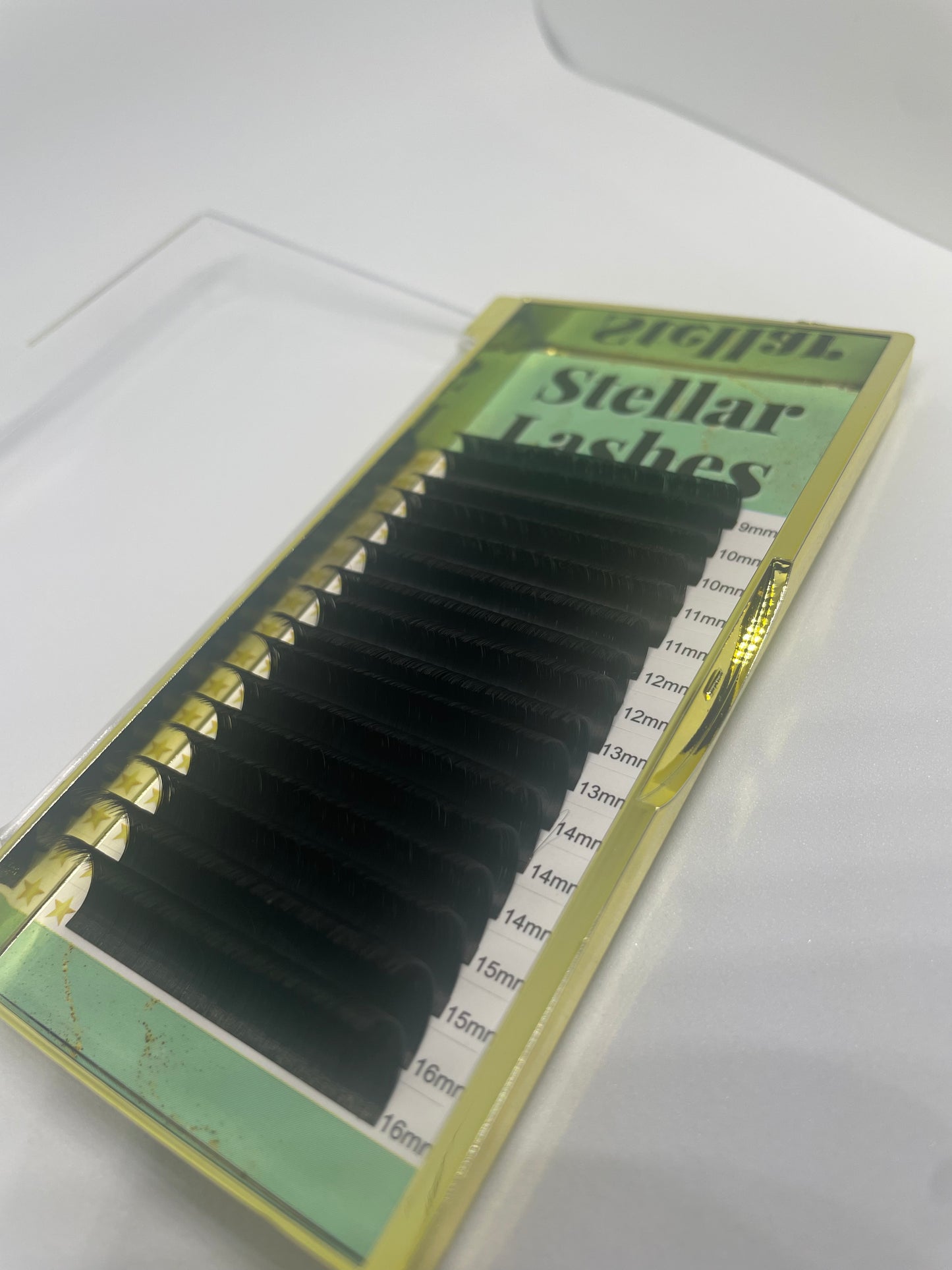 Easy fan lashes