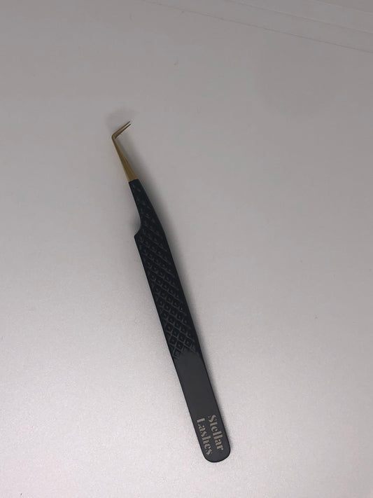 Fine L shaped tweezer